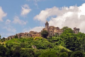 Read more about the article think to do in  umbria